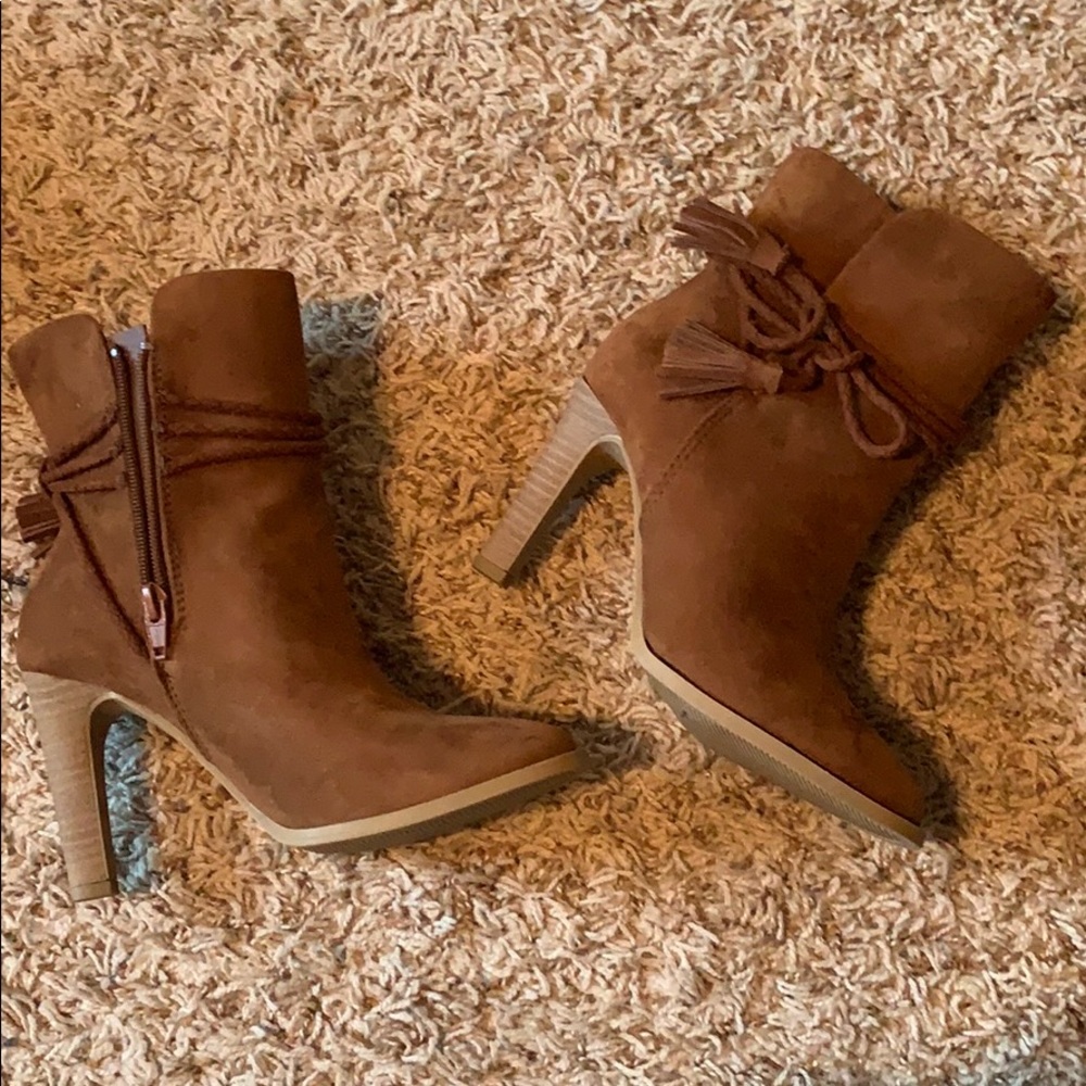 Tan Suede Heel Booties - 5.5